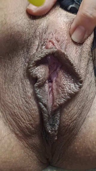 Ku the Insatiable MILF Masturbates with All Her Toys and Her Big 30cm Dildo