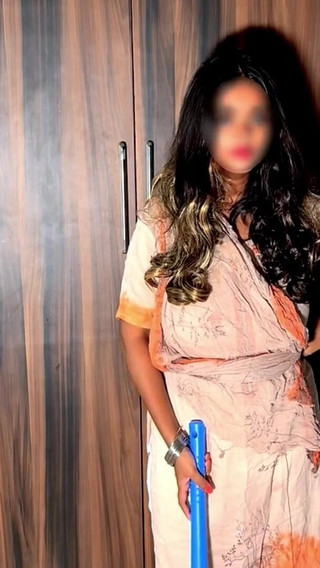 Horny Maid Said Madharchod Not Se Mat Maar Hindi Audio with Dirty Talk