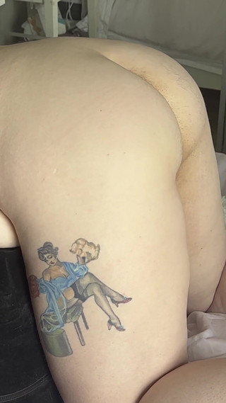 Real Chubby Tattooed UK Wife Exposes Pussy Bum Ass Sexy Real Body