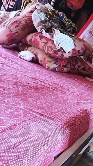 Desi Girlfriend Ko Room Me Leke Aye Aur Ulta Karke Choda