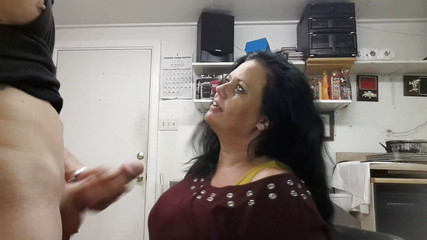 Deep Throat Sexy Blowjob From BBW Amateur