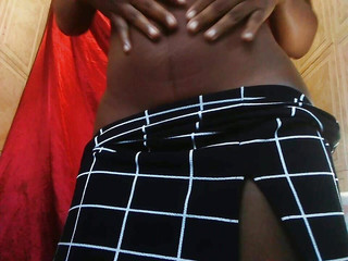 Super Hot Teen Brunette Masturbates Super Rich