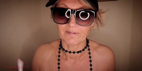 My First Video in the Toilet - Smoke and Piss - Full Video.