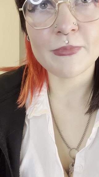 Goth Roommate Script