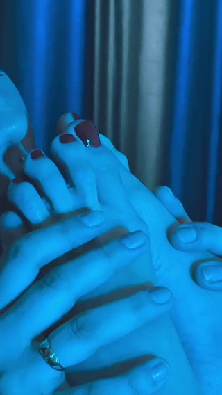 Admire My Toes with Your Mouth