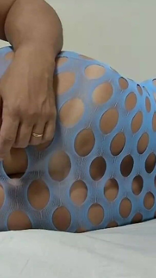 The Cuckold Can Never Resist Seeing Me Showing My Hole and Cums Massively