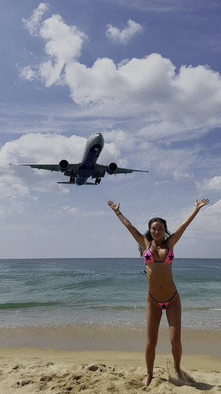 Monika Fox Poses in Pink Bikini with Stars on Beach!