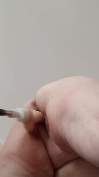 Horny Neighbor Has Fun with a Sex Machine