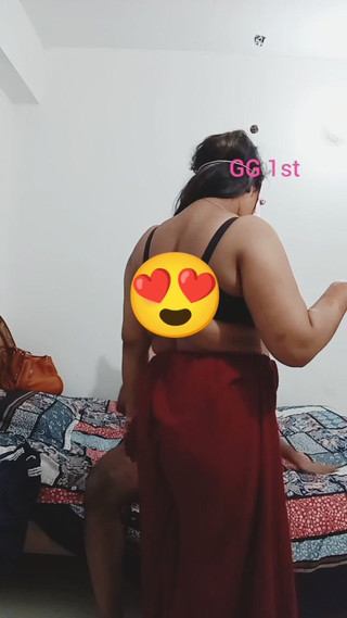 Curvy Big Boobs Bhabi Seduce When He Is Along