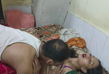 Indian Boy Has Hot Sex with Friends Sexy Stepmother