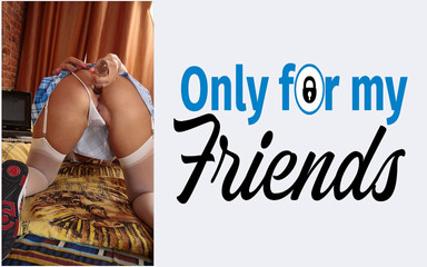 Porn Casting of Ekaterina Glascov a Big 18 Year Old Slut with Smooth Vagina Creates Pleasure and Sex Toy