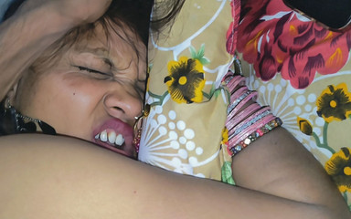 Desi Indian Bhabhi Hardcore Doggystyle Sex of Huge Ass and Cumshot Big Cock Cumshot in Hindi Voice