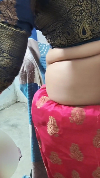 Beautiful Indian Bhabhi Fucked on Office Chair by Neighbour