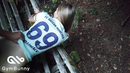 Home leave exploited - Geiler Creampie at the edge of the forest