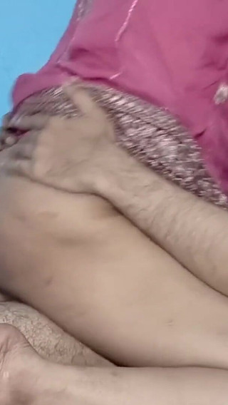 Hijab-wearing Arab Girl Did a Wonderful Blowjob of Bigcock Then Riding Cowgirl While Screamed Loudly