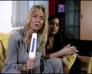 Amateur German Teen Fingering Her Tight Pussy on Casting