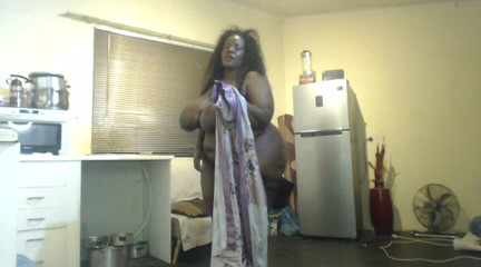 Fat Mommy Vibrator Play and Striptease