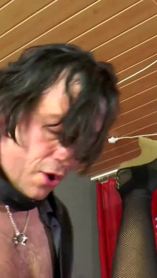 The Contract Negotiations Brings on the Best Arguments for Those Already in It