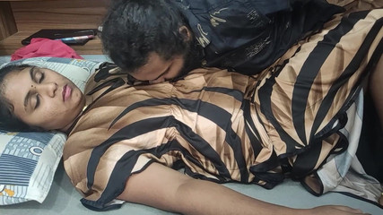 Mallu Trivandrum Couple Hot Lip Lock Romance with Fuck