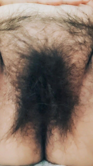 Close up Hairy Pussy