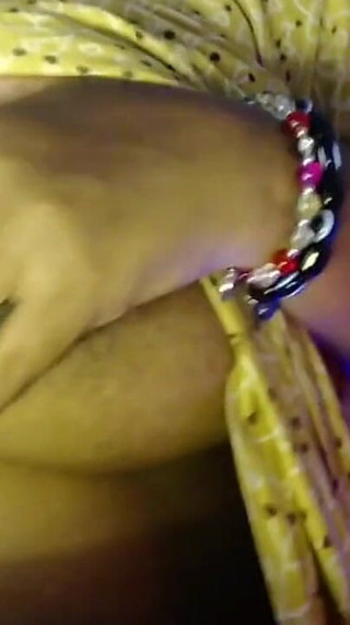 Hot Girl Desi Big Boobs Show Show Hot Nipple