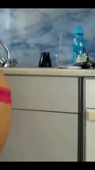 Babe Sexydea Squirting on Live Webcam