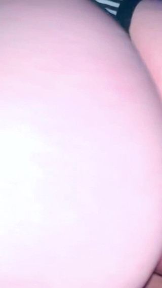 Thick PAWG Rides a Fat Dick and Gets a Creampie