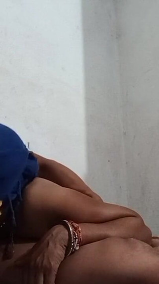 Indian Hot Couple Enjoying Oral Sex Video Bhaarateey Hot Couple Enjoying Oral Sexes Video