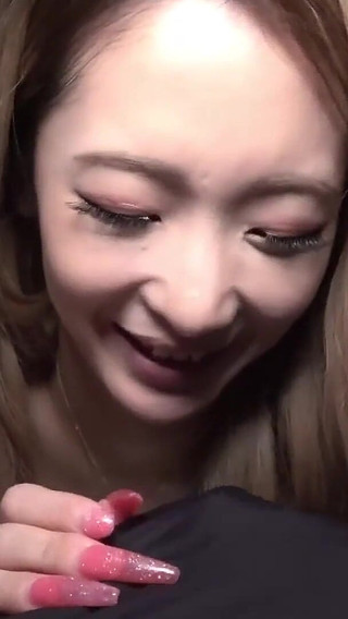 Aya Izumi, a Serious Nakadashi Actress.