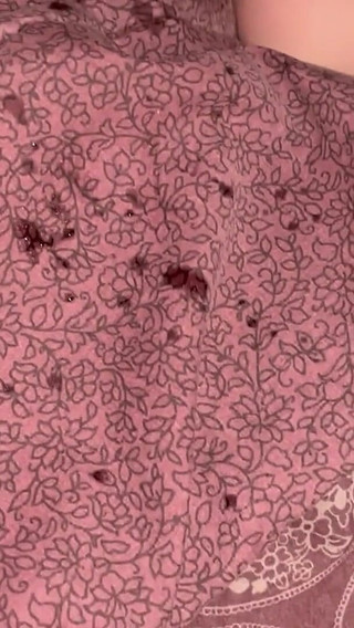 Small gift I masturbate and squirt for you