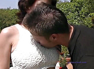 Brunette milf fuck for free