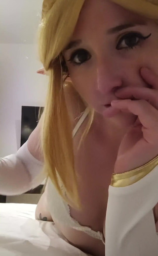 Zelda Is a Naughty Princess