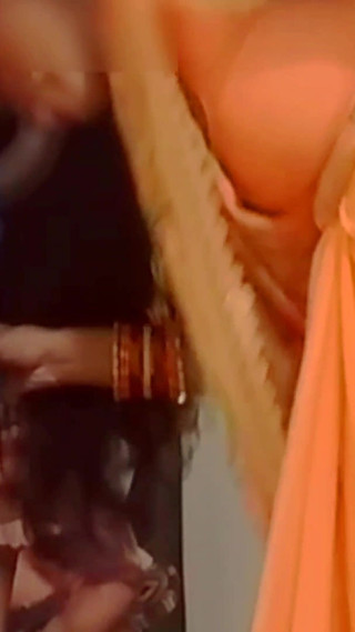 Hot XXX Bhabhi Old Sex Video Viral.