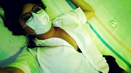 Student Meets a 50-year-old Old Man to Have Sex, the Old Man Promises Her a New Cell Phone for Being a Good Lover