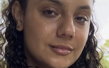 19y Old Dally G Showing Her Sexy Body