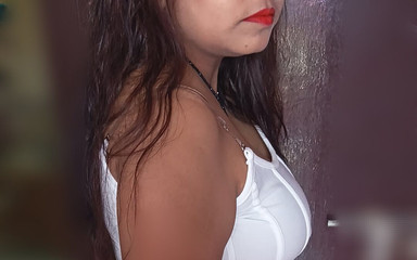 Indian Hotwife with BBC Guy's Home