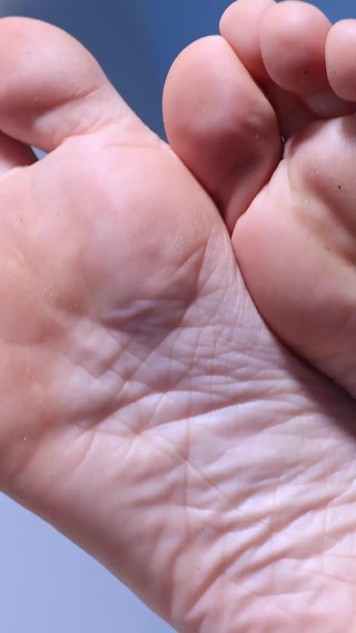 Under Teen Dominatrix's Sexy Feet and Heels