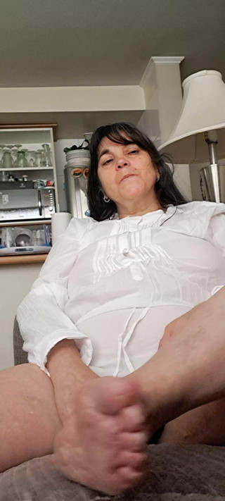 Seducing with My Hairy Pussy