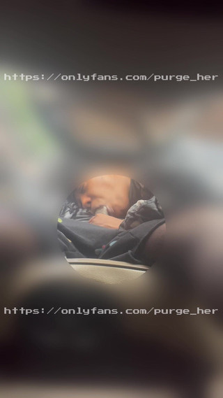 Bonnet Head Outside Her Step Mom House