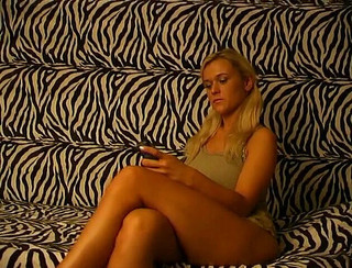 Sensual solo show from busty beauty