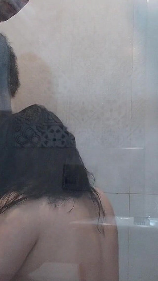 Mine lick my dick and fuck my girlfriend with a big ass in the hotel room