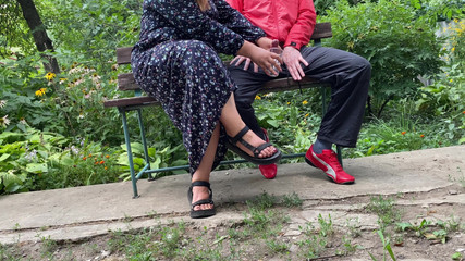 Hubby's curvy wife gets cum outdoors