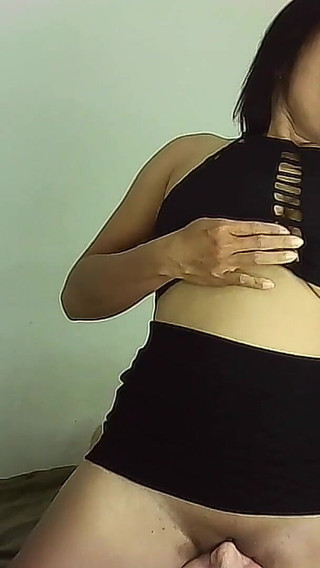 Thaiger Is Squat Riding Joey Until He Cums Hard