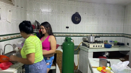 With My Fucking Stepmom Fucks My Pussy with a Big Carrot