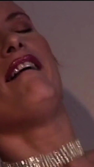 A Good Fuck with a Deluxe Slut