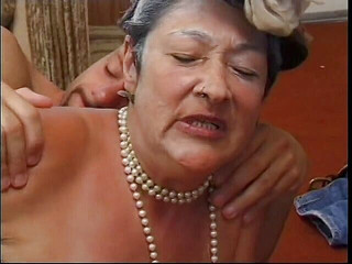 Young dude pounds older woman's pussy deep