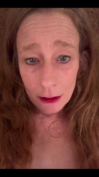 Honeyfleurluv Is Back and so Horny!