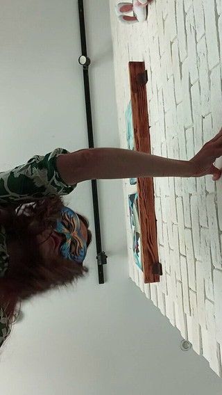 Art Curator Without Panties in Short Dress.