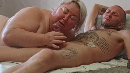 Stepmom Loves to Do Deep Blowjob and Feel the Taste of Hot Cum in It