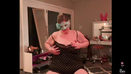 Sitting in Blueberry Pie